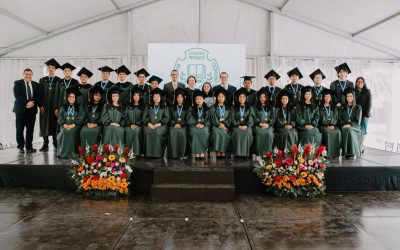 Se gradúa la primera promoción de bachilleres del Colegio ENA sede San Gabriel